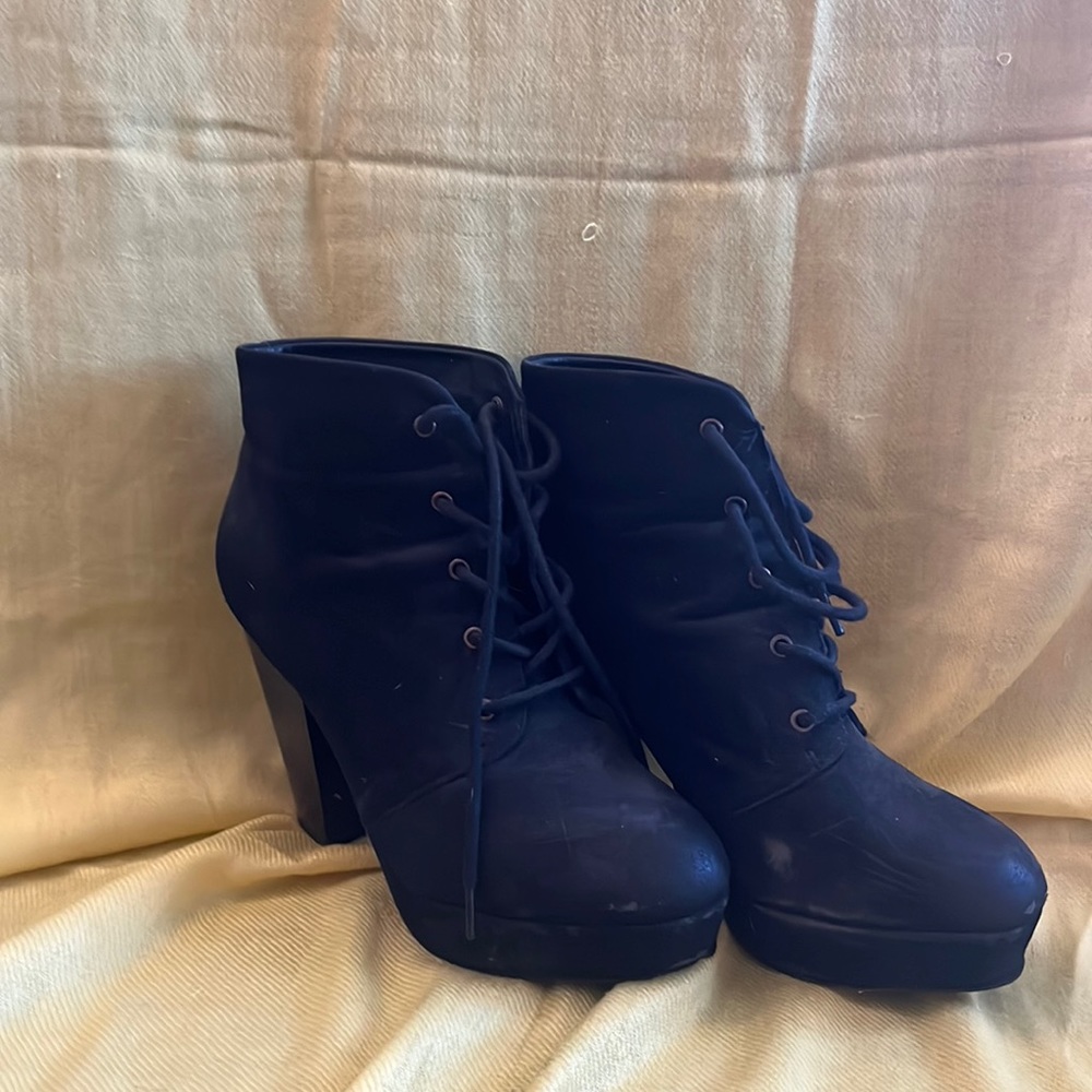 Black lace up heeled booties